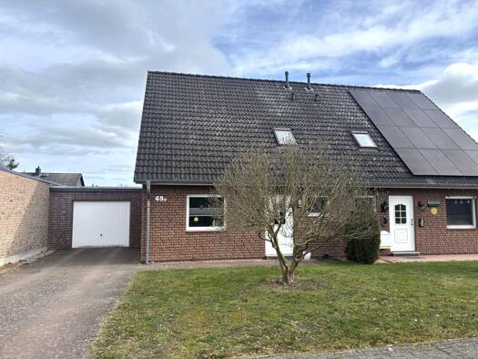 Doppelhaushälfte zum Kauf 185.000 € 4 Zimmer 99,7 m² 436 m² Grundstück Lüchow 29439