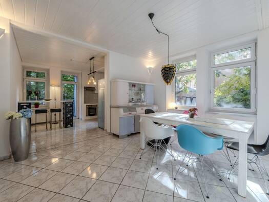 Wohnung zum Kauf 395.000 € 3 Zimmer 83 m² EG Süd Stuttgart 70199