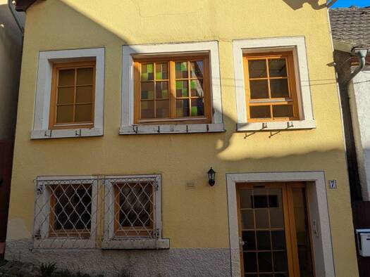 Einfamilienhaus zur Miete 1.590 € 5 Zimmer 140,3 m² 88 m² Grundstück frei ab 01.08.2026 Ettenheim 77955