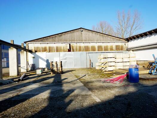Lagerhalle zur Miete 3.900 € 1.300 m² Lagerfläche teilbar ab 300 m² Gensungen Felsberg 34587