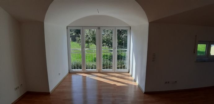 Wohnung zur Miete 650 € 3 Zimmer 86 m²<br/>Wohnfläche 1.<br/>Geschoss Arnstorf Arnstorf 94424