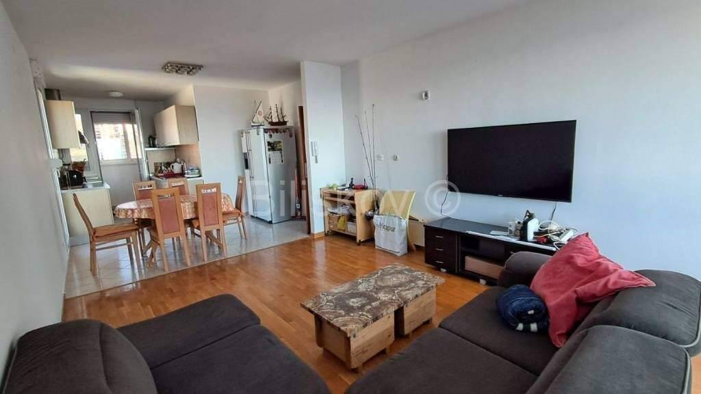 Wohnung zur Miete 1.300 € 6 Zimmer 90 m² 10. Geschoss Split