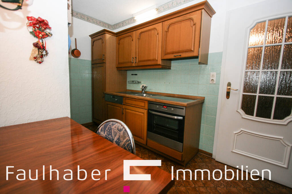 Immobilie in Witzenhausen - Ziegenhagen - Seltene Gelegenheit ! 1-FH mit überdachtem Außenpool, Wintergarten, Balkon, Terrasse - Bild 3