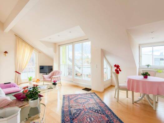 Wohnung zum Kauf 395.000 € 2 Zimmer 82 m² 2. Geschoss Trudering-Riem München 81825