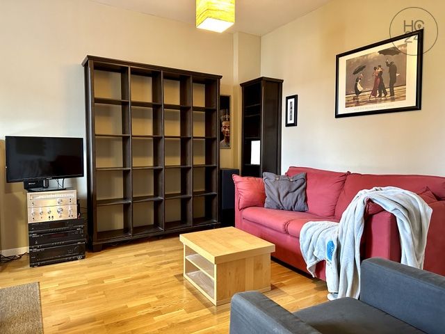 Wohnung zur Miete Wohnen auf Zeit 950 € 2 Zimmer 67 m²<br/>Wohnfläche ab sofort<br/>Verfügbarkeit Südvorstadt Leipzig 04107