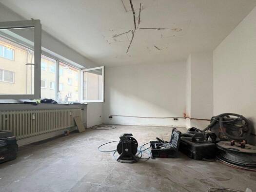 Wohnung zum Kauf 136.000 € 1 Zimmer 27 m² 1. Geschoss Steinbühl Nürnberg 90