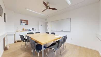 Büro-/Praxisfläche zur Miete provisionsfrei 6.580 € 430 m² Bürofläche Ottobrunn / Riemerling 85521