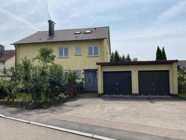 Mehrfamilienhaus zum Kauf 439.000 € 10 Zimmer 200 m² 662 m² Grundstück Oppenweiler 71570