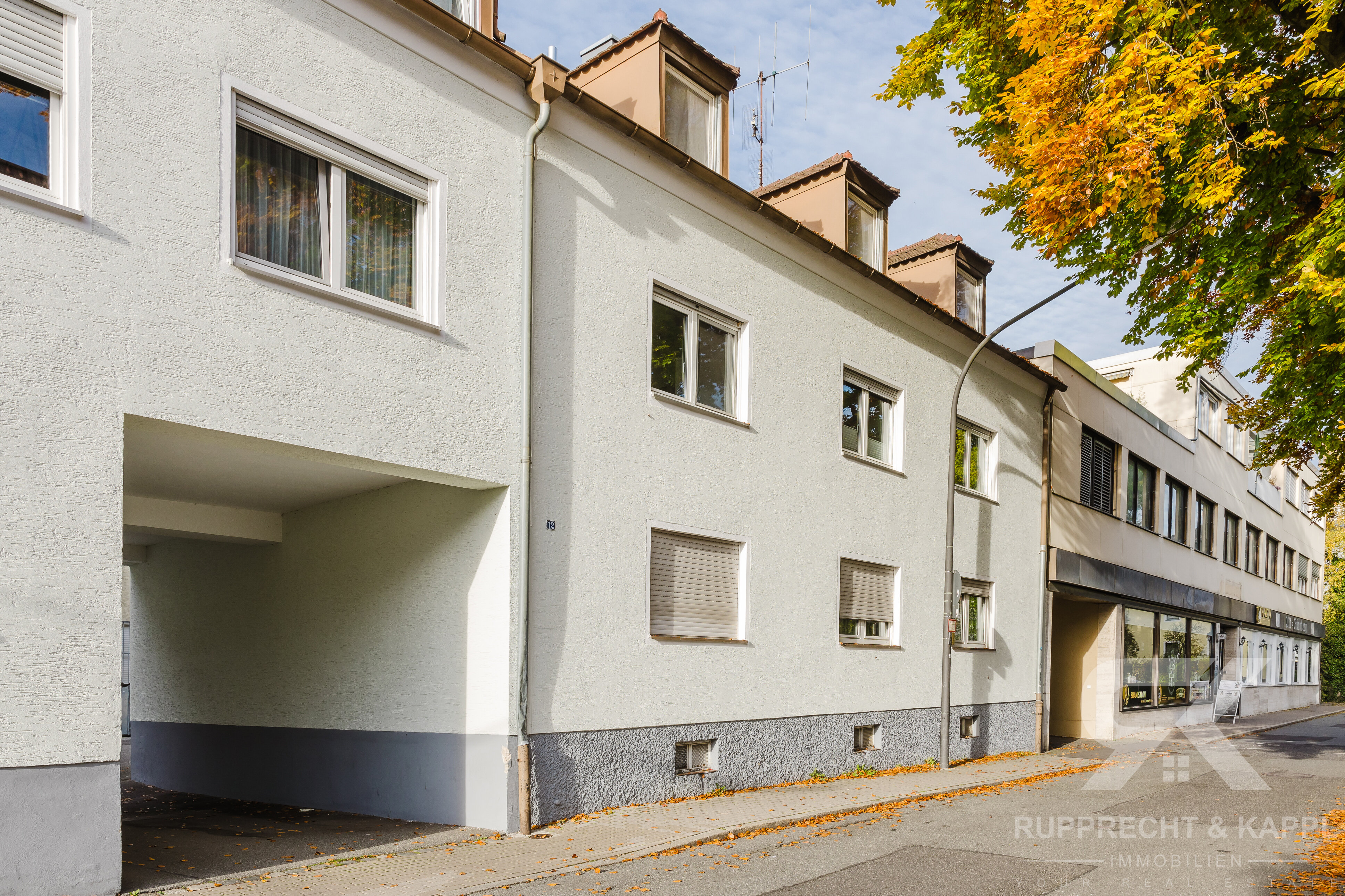 Wohnung zum Kauf 199.000 € 4 Zimmer 95 m²<br/>Wohnfläche 1.<br/>Geschoss Altstadt Weiden in der Oberpfalz 92637