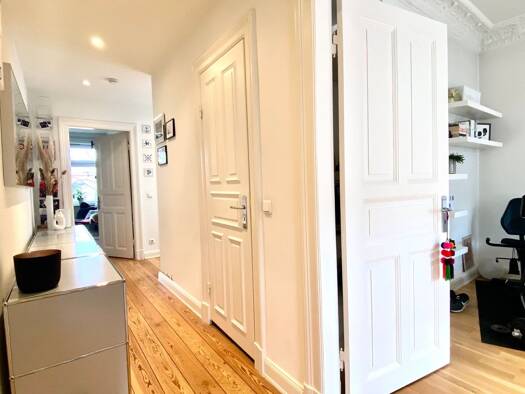 Wohnung zum Kauf 595.000 € 3 Zimmer 71 m² 2. Geschoss Eimsbüttel Hamburg 20255