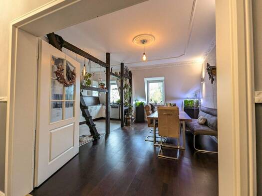 Wohnung zum Kauf provisionsfrei 219.000 € 5 Zimmer 132 m² 3. Geschoss Mittelmeiderich Duisburg 47137