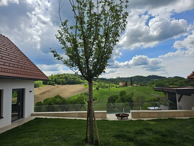 Weingut zum Kauf 2.400.000 € 470 m²<br/>Fläche 22.245 m²<br/>Grundstück Ottenberg Gamlitz 8461