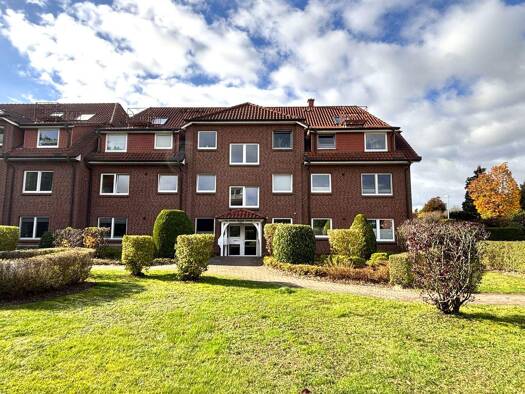 Wohnung zur Miete 879 € 2 Zimmer 75 m² Henstedt-Ulzburg 24558