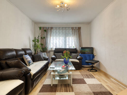 Mehrfamilienhaus zum Kauf 349.000 € 8 Zimmer 148 m² 566 m² Grundstück Eisingen 75239