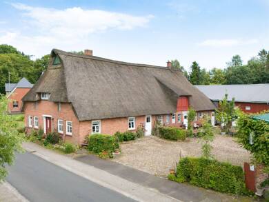 Haus zum Kauf 535.000 € 5 Zimmer 120 m² 2.158 m² Grundstück Schafstedt Schafstedt 25725