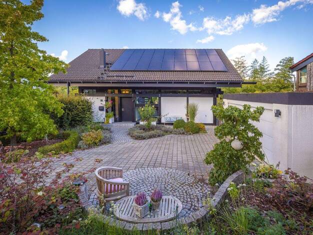 Einfamilienhaus zum Kauf 825.000 € 8 Zimmer 236 m² 903 m² Grundstück Wehrheim Wehrheim 61273