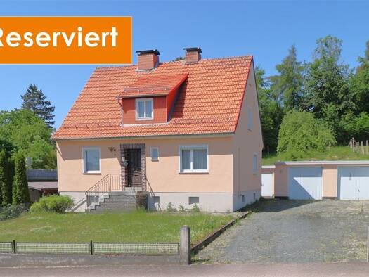 Einfamilienhaus zum Kauf 115.000 € 3 Zimmer 74,7 m² 1.250 m² Grundstück frei ab sofort Germerode Meißner 37290