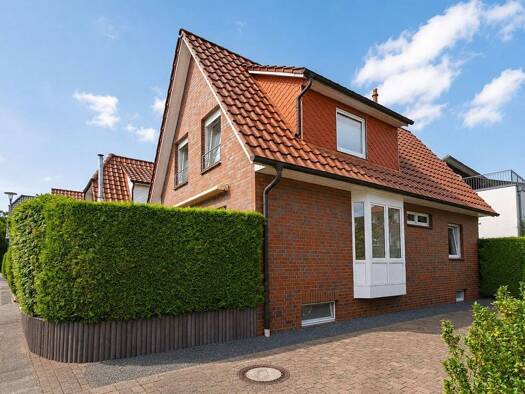 Einfamilienhaus zum Kauf 550.000 € 4 Zimmer 103 m² 260 m² Grundstück Buxtehude Buxtehude 21614