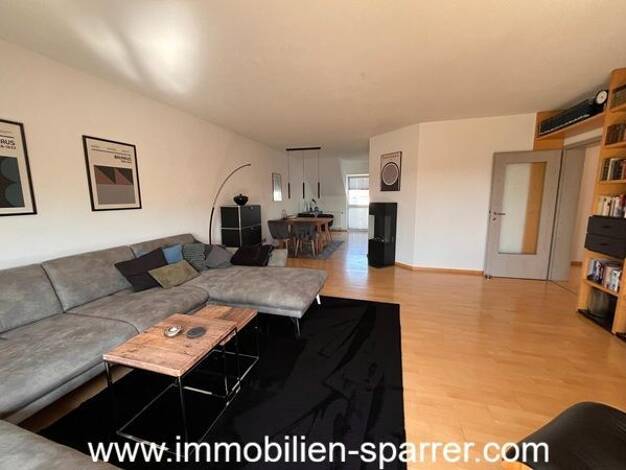 Wohnung zum Kauf 395.000 € 4 Zimmer 135 m² Mooslohe Weiden in der Oberpfalz 92637