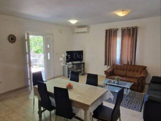 Haus zur Miete 1.200 € 3 Zimmer 145 m² Klis Klis