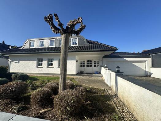 Einfamilienhaus zum Kauf 749.000 € 5 Zimmer 237,5 m² 1.114 m² Grundstück Binsfeld Nörvenich 52388