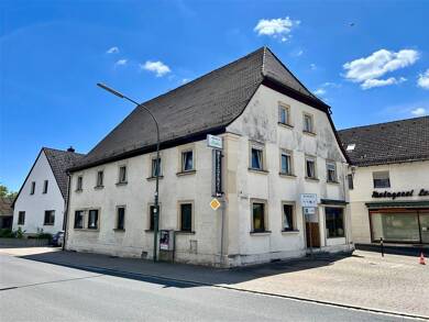 Haus zum Kauf 335.000 € 10 Zimmer 238 m² 377 m² Grundstück frei ab sofort Karlstr. 1 Oberhaid Oberhaid , Oberfr 96173