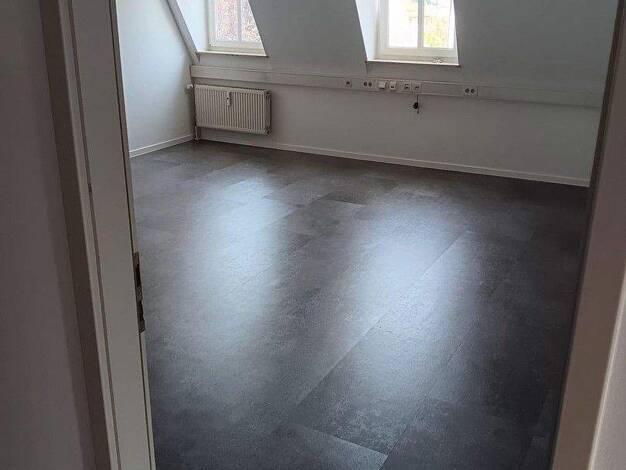 Bürogebäude zur Miete provisionsfrei 650 € 94,1 m² Bürofläche Waltershäuser Straße 21 Gotha 99867