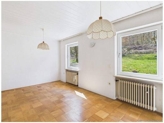 Einfamilienhaus zum Kauf 266.000 € 8 Zimmer 182 m² 806 m² Grundstück Breitenbrunn 92363