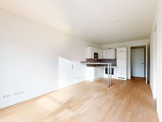 Wohnung zur Miete 980 € 2 Zimmer 50,9 m² 4. Geschoss frei ab sofort Lyoner Straße Schwanheim Frankfurt am Main 60528