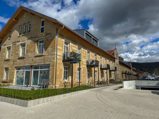 Wohnung zur Miete 990 € 2 Zimmer 79,1 m² EG Dettingen an der Erms 72581