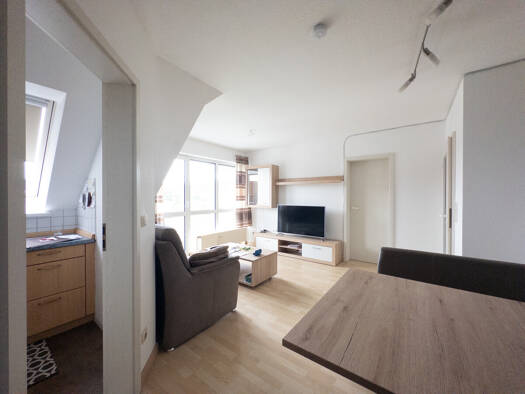 Wohnung zur Miete 400 € 2 Zimmer 45 m² frei ab 01.11.2025 Harburg 86655