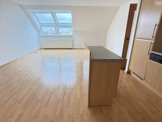 Wohnung zur Miete 905 € 2 Zimmer 80 m² 4. Geschoss Wien 1160