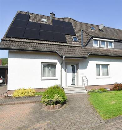 Mehrfamilienhaus zum Kauf 465.000 € 8 Zimmer 274 m² 683 m² Grundstück Bad Driburg Bad Driburg 33014