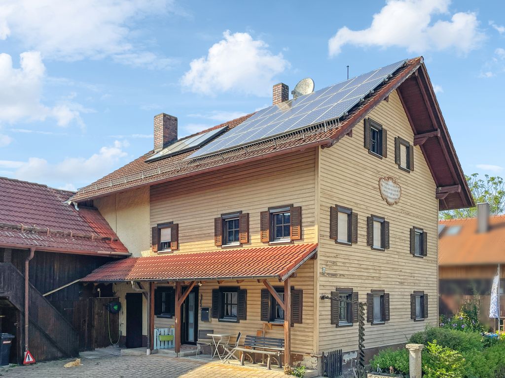 Bauernhaus zum Kauf 327.000 € 5 Zimmer 145 m²<br/>Wohnfläche 1.815 m²<br/>Grundstück Asbach Rotthalmünster-Asbach 94094