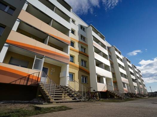 Wohnung zur Miete 360 € 3 Zimmer 55,8 m² 4. Geschoss Bauhofstraße 15 Innenstadt Dessau-Roßlau 06842