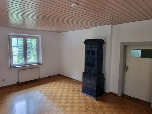 Wohnung zur Miete 830 € 3,5 Zimmer 120 m² Geschoss 1/2 frei ab sofort Metten Metten 94526