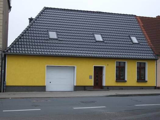 Haus zur Miete 1.350 € 4 Zimmer 133 m² 500 m² Grundstück frei ab 01.10.2026 Ribnitz Ribnitz- Damgarten / OT Ribnitz 18311