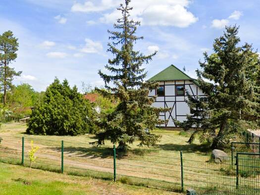Einfamilienhaus zum Kauf 398.000 € 7 Zimmer 195 m² 2.553 m² Grundstück frei ab sofort Alt-Schadow Märkische Heide 15913