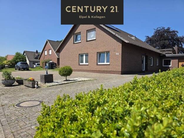 Mehrfamilienhaus zum Kauf 297.400 € 6 Zimmer 249 m² 1.060 m² Grundstück Bockhorn Bockhorn 26345
