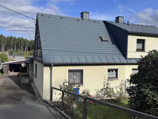 Doppelhaushälfte zum Kauf 139.000 € 6 Zimmer 100 m² 1.000 m² Grundstück Bad Elster 08645