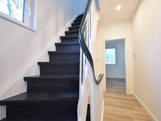 Einfamilienhaus zur Miete 1.190 € 3 Zimmer 101,5 m² frei ab sofort Krankenhausstraße 9 Langenberg Velbert 42555