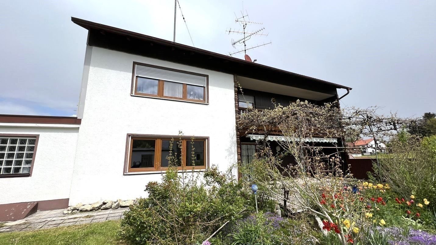 Mehrfamilienhaus zum Kauf 890.000 € 7 Zimmer 220 m²<br/>Wohnfläche 1.810 m²<br/>Grundstück Petershausen Petershausen 85238