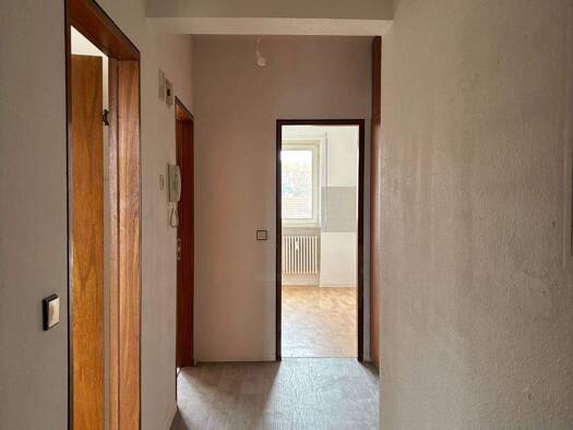 Wohnung zur Miete 500 € 2 Zimmer 66 m² 5. Geschoss frei ab 01.03.2026 Steinstraße 2 Malstatt Saarbrücken 66115