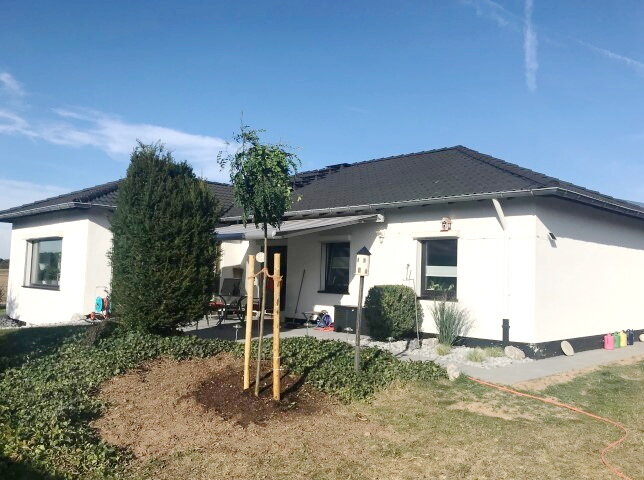 Bungalow zum Kauf 298.000 € 4 Zimmer 125 m²<br/>Wohnfläche 693 m²<br/>Grundstück ab sofort<br/>Verfügbarkeit Weimar Ahnatal 34292