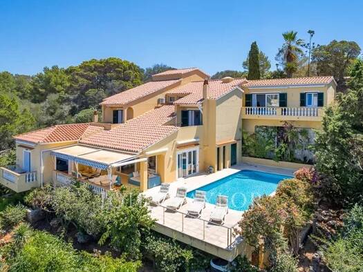 Haus zum Kauf 1.200.000 € 248 m² 845 m² Grundstück Alaior 07730