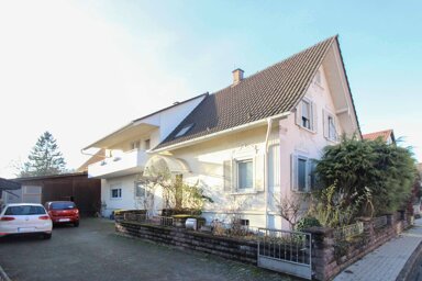 Mehrfamilienhaus zum Kauf als Kapitalanlage geeignet 375.000 € 7 Zimmer 183,3 m² 1.114,3 m² Grundstück Auenheim Kehl 77694