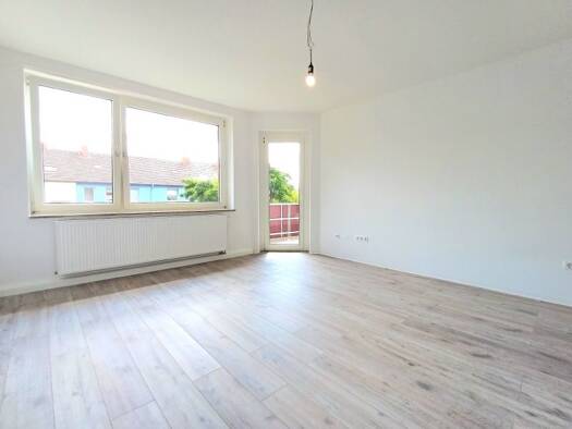 Wohnung zur Miete 875 € 4 Zimmer 84 m² frei ab sofort Huttenstraße 19 Innenstadt Minden 32425
