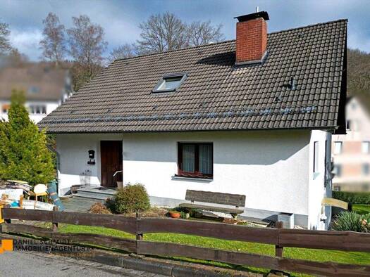 Einfamilienhaus zum Kauf 349.000 € 4 Zimmer 142,4 m² 492 m² Grundstück Dieringhausen Gummersbach / Dieringhausen 51645