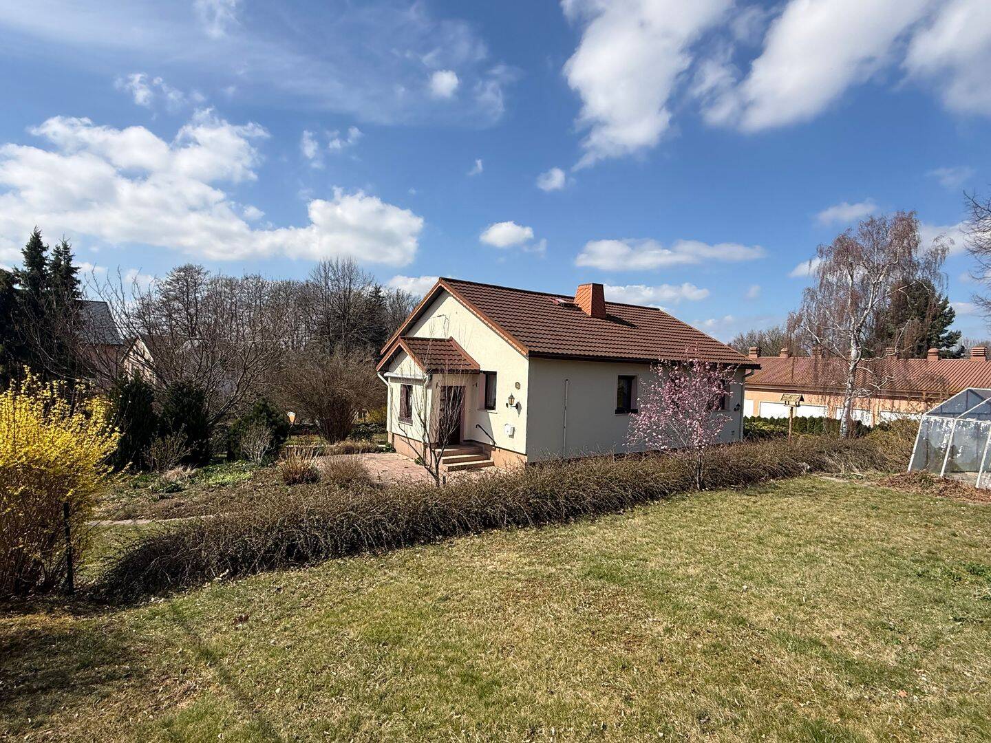 Einfamilienhaus zum Kauf - Ansicht 2