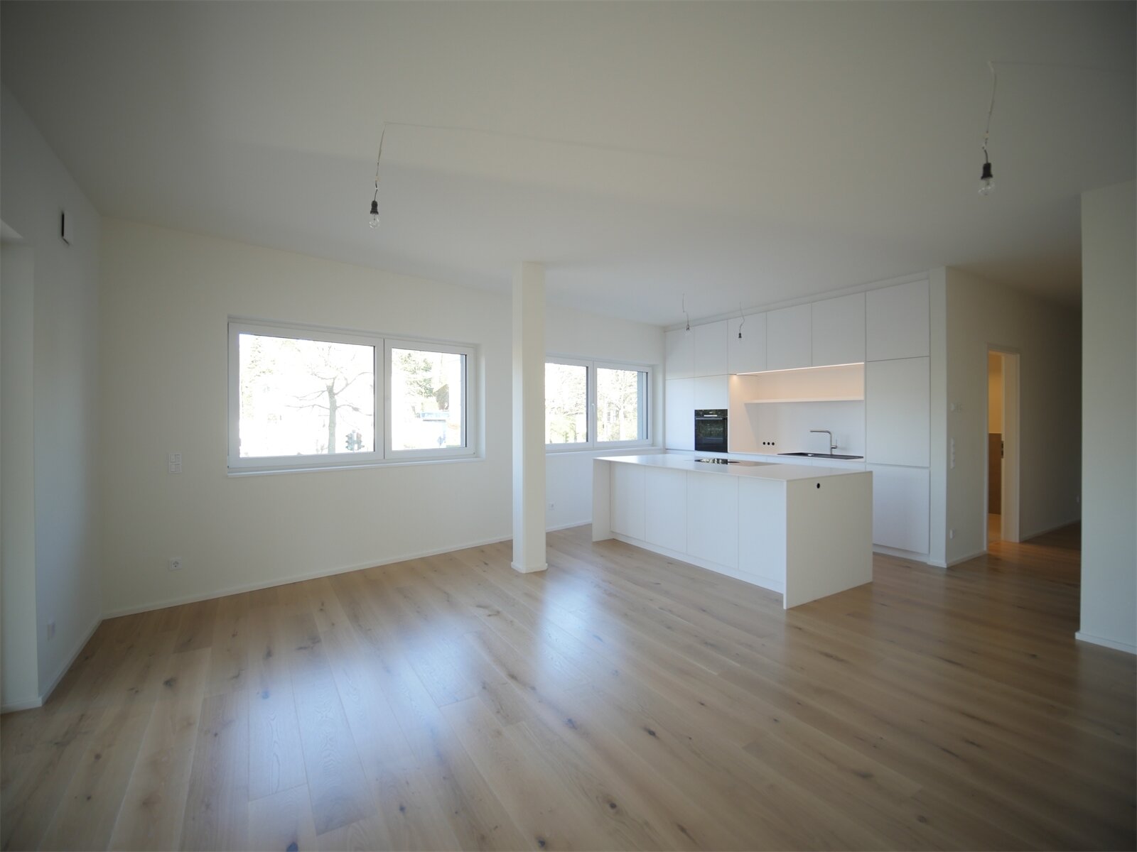 Wohnung zur Miete 1.390 € 3 Zimmer 117 m²<br/>Wohnfläche 1.<br/>Geschoss 01.03.2025<br/>Verfügbarkeit Neufechingen Saarbrücken 66130